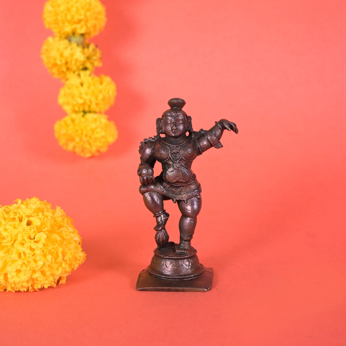 Dancing Lord Krishna  (3.74")