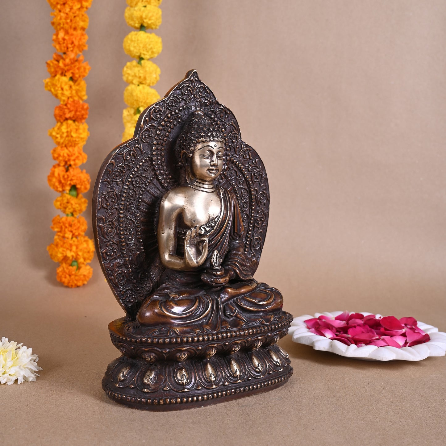 Brass Meditating Buddha (10.5")