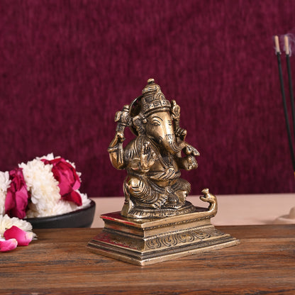 Brass Pooja Ganesh Idol (5.5")