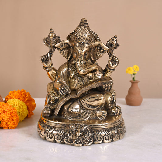 Unique Ganpati Idol (7.5")