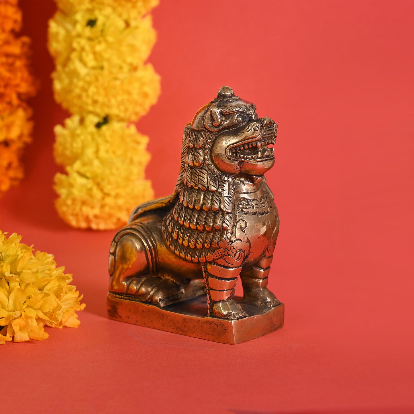 Bhunes Brass Lion (5")